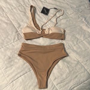 Ribbed, two tone, one shoulder bikini